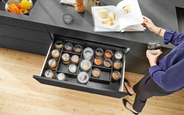 ambialine_metal_drawer2